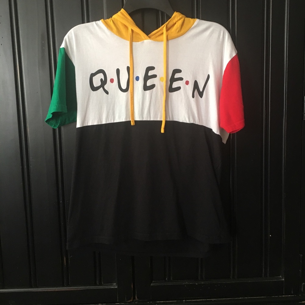 Ladies ON FIRE hooded QUEEN cotton shirt.  XL.
